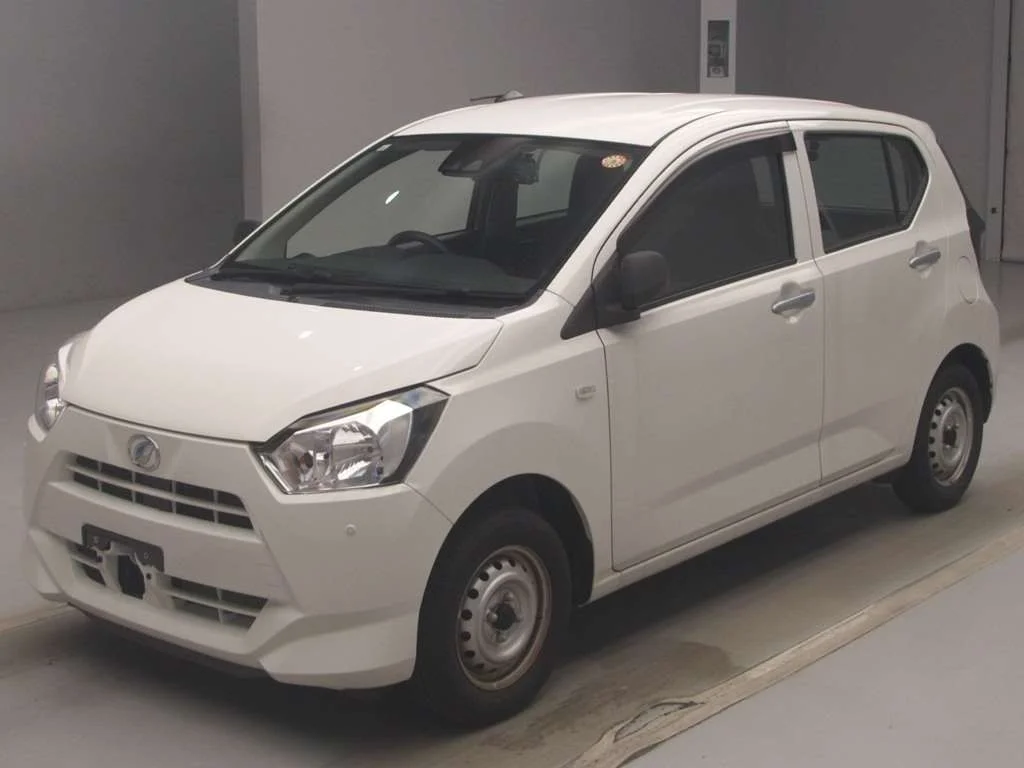 Daihatsu Mira e:S LA350S 2021